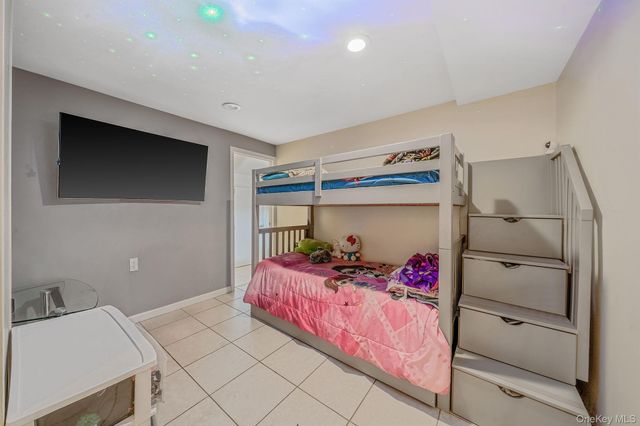 22032 147th Avenue, Springfield Gardens, NY 11413
