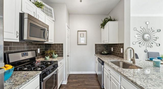 6201 Chapel Hill Boulevard 1413, Plano, TX 75093