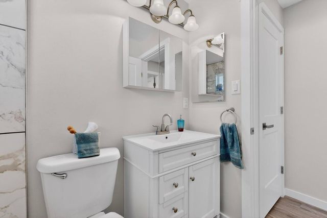 9221 Menaul Boulevard NE, Albuquerque, NM 87112