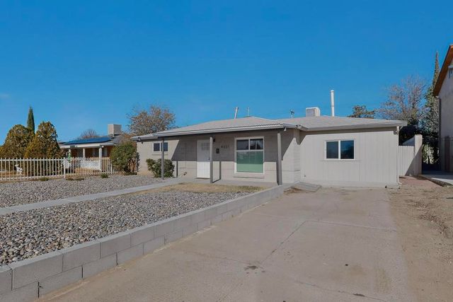 9221 Menaul Boulevard NE, Albuquerque, NM 87112