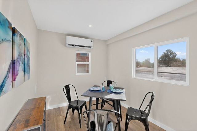 9221 Menaul Boulevard NE, Albuquerque, NM 87112