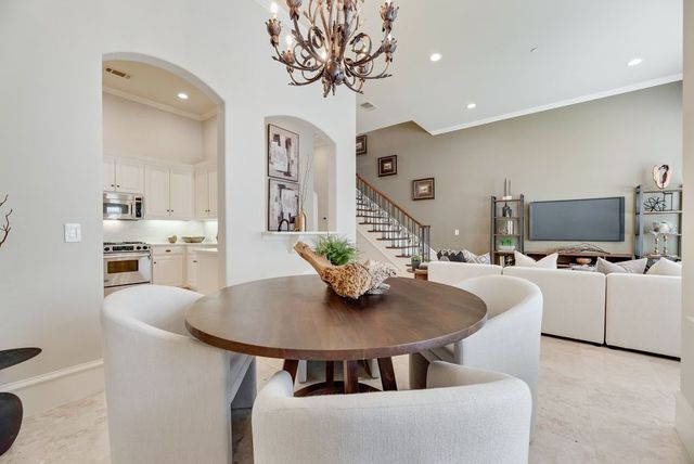 17234 Lechlade Lane, Dallas, TX 75252