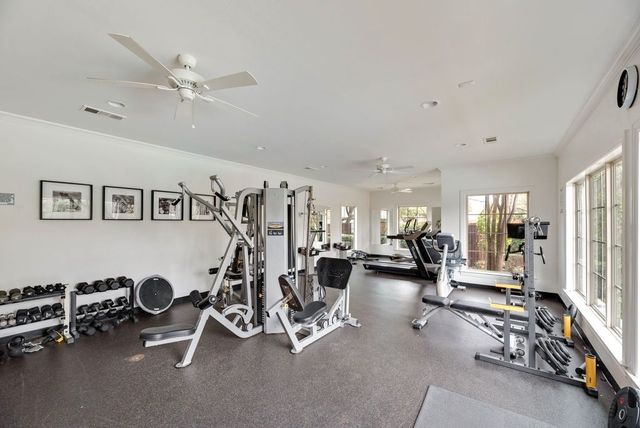 17234 Lechlade Lane, Dallas, TX 75252