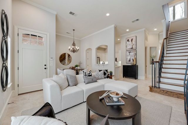 17234 Lechlade Lane, Dallas, TX 75252