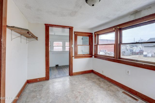 703 N Grand Street, Pittsburg, KS 66762