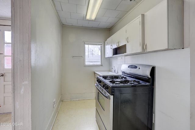 703 N Grand Street, Pittsburg, KS 66762