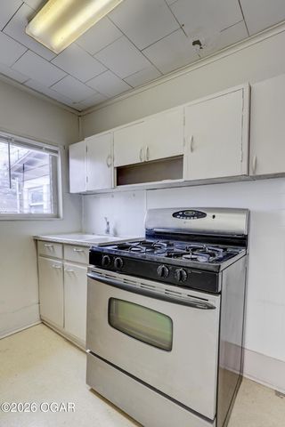 703 N Grand Street, Pittsburg, KS 66762