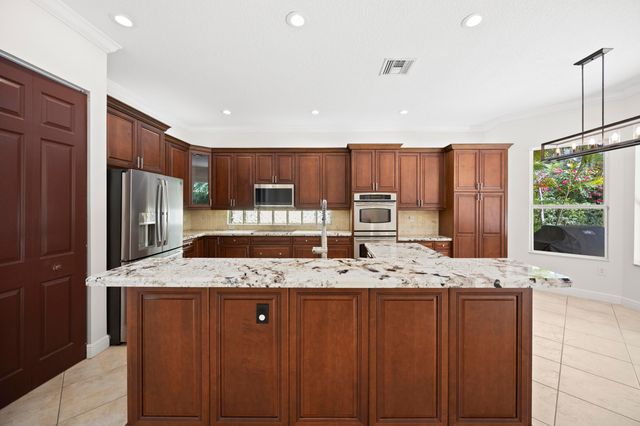 9830 Savona Winds Drive, Delray Beach, FL 33446