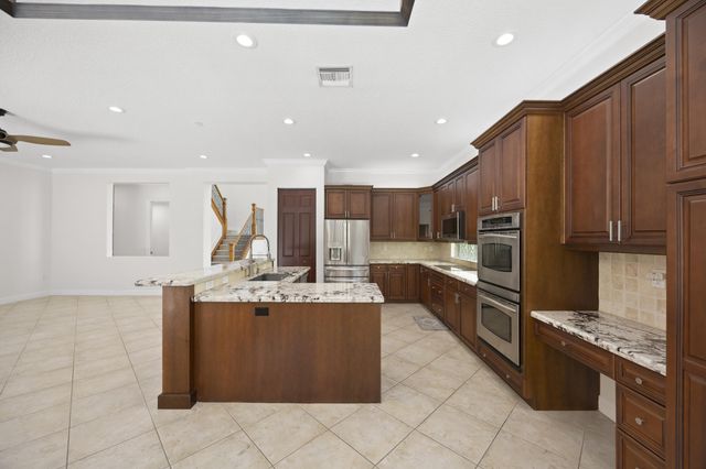 9830 Savona Winds Drive, Delray Beach, FL 33446