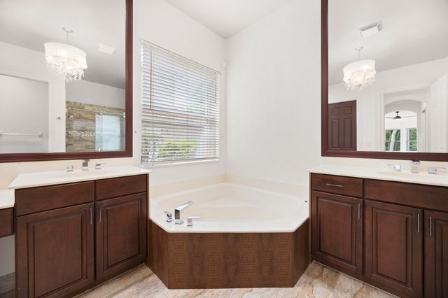 9830 Savona Winds Drive, Delray Beach, FL 33446