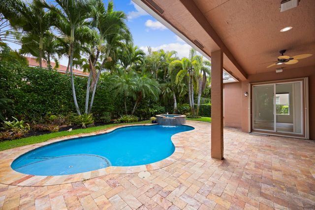 9830 Savona Winds Drive, Delray Beach, FL 33446