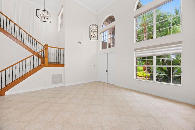 9830 Savona Winds Drive, Delray Beach, FL 33446