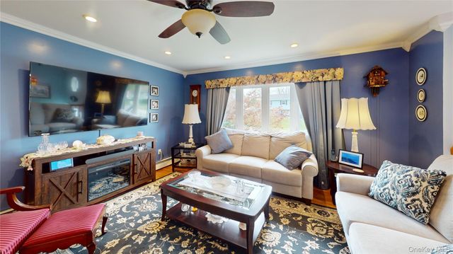 19 Congress Drive, Washingtonville, NY 10992