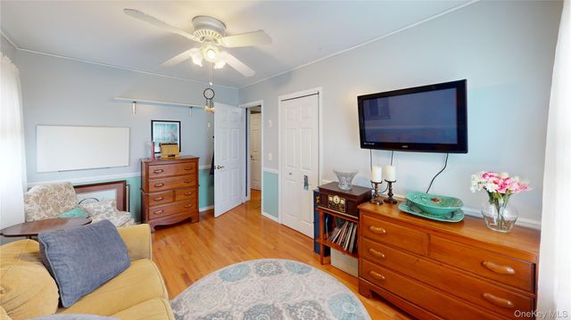 19 Congress Drive, Washingtonville, NY 10992
