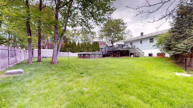 19 Congress Drive, Washingtonville, NY 10992