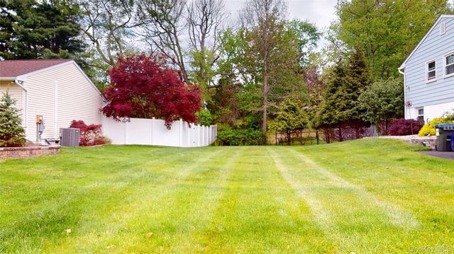 19 Congress Drive, Washingtonville, NY 10992