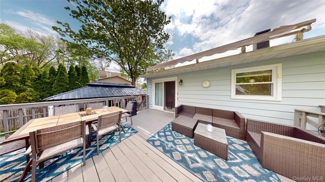 19 Congress Drive, Washingtonville, NY 10992
