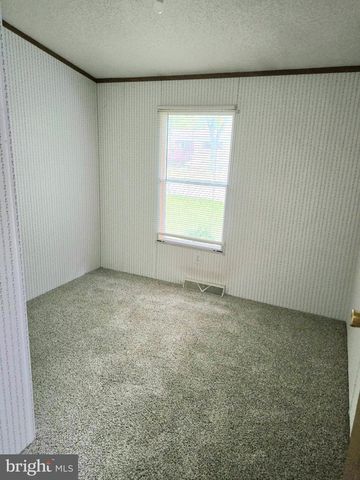 123 VALLEY DRIVE SHIPPENSBURG MOBILE EST, Shippensburg, PA 17257