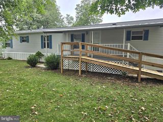 123 VALLEY DRIVE SHIPPENSBURG MOBILE EST, Shippensburg, PA 17257