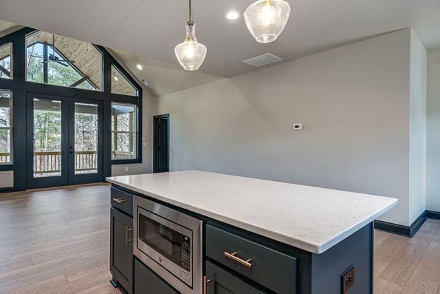 325 River Mountain Road, Murphy, NC 28906