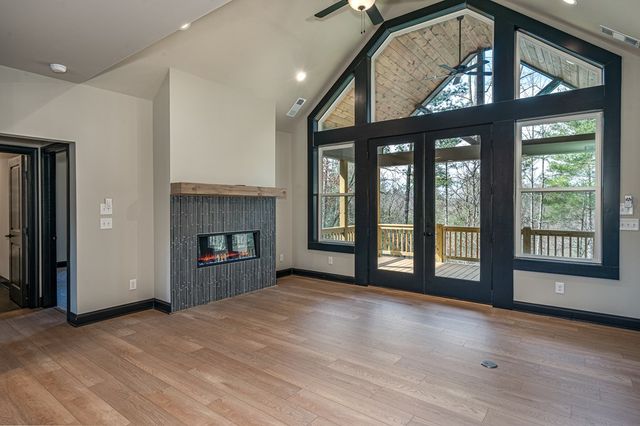 325 River Mountain Road, Murphy, NC 28906