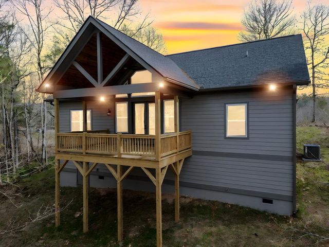 325 River Mountain Road, Murphy, NC 28906