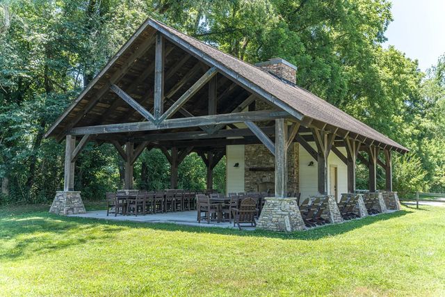 325 River Mountain Road, Murphy, NC 28906