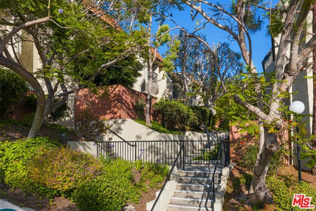 11260 Overland Avenue 26G, Culver City, CA 90230