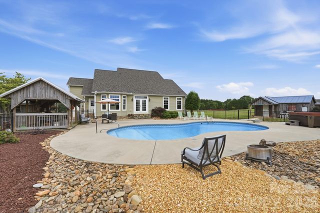 3048 Seagletown Road, Vale, NC 28168
