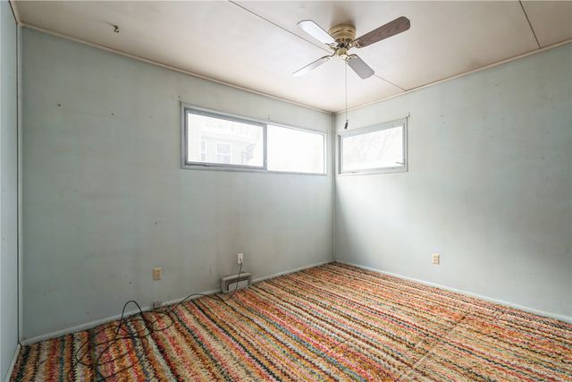 900 25th Street, Marion, IA 52302