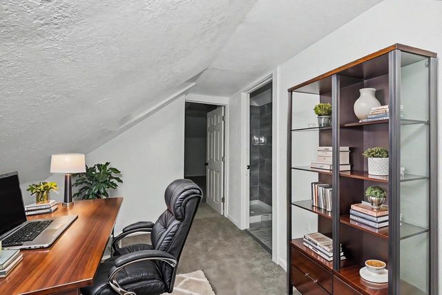 2702 N 38th STREET, Milwaukee, WI 53210