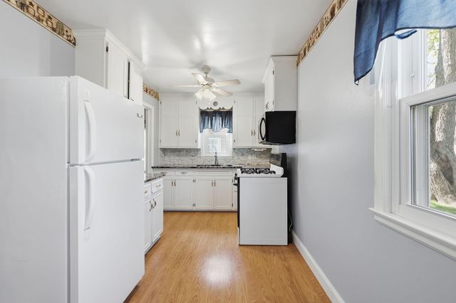 14 Jackson Avenue S, Hopkins, MN 55343
