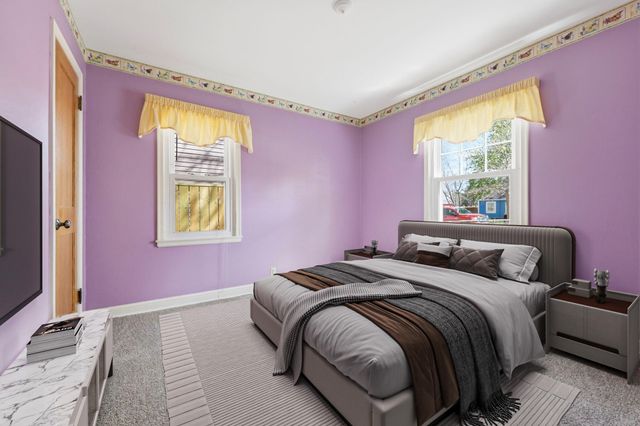 14 Jackson Avenue S, Hopkins, MN 55343