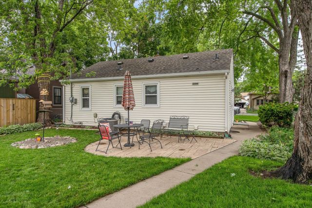 14 Jackson Avenue S, Hopkins, MN 55343
