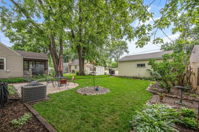 14 Jackson Avenue S, Hopkins, MN 55343