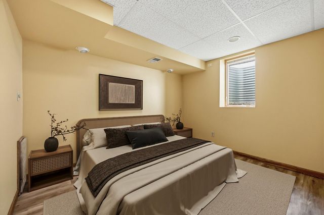 14 Jackson Avenue S, Hopkins, MN 55343