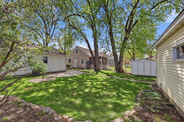 14 Jackson Avenue S, Hopkins, MN 55343