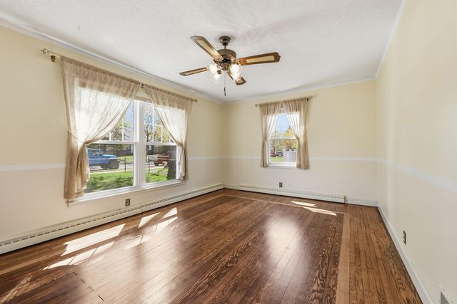 14 Jackson Avenue S, Hopkins, MN 55343