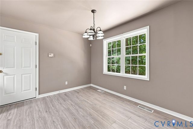 3522 Fairfield Rd, Powhatan, VA 23139