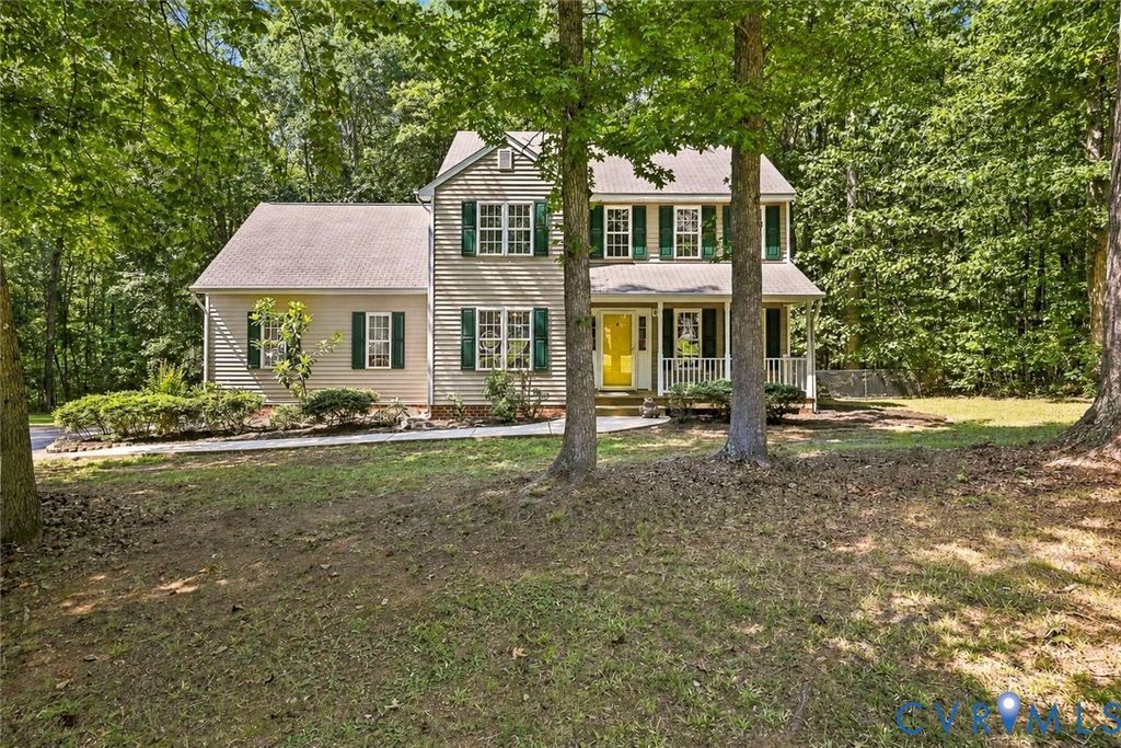 3522 Fairfield Rd, Powhatan, VA 23139
