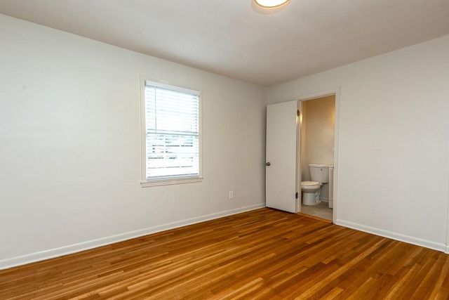 4958 WELCHSHIRE AVE, Memphis, TN 38117