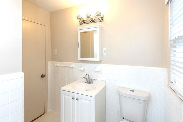 4958 WELCHSHIRE AVE, Memphis, TN 38117