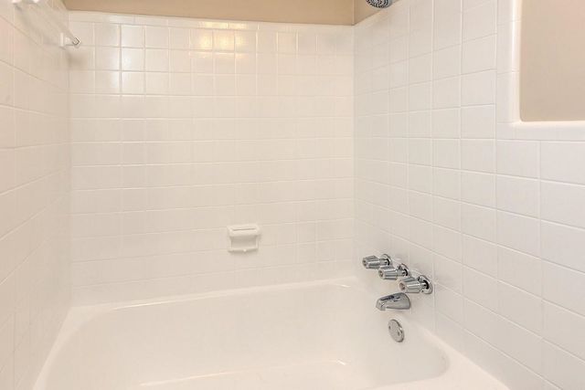 4958 WELCHSHIRE AVE, Memphis, TN 38117