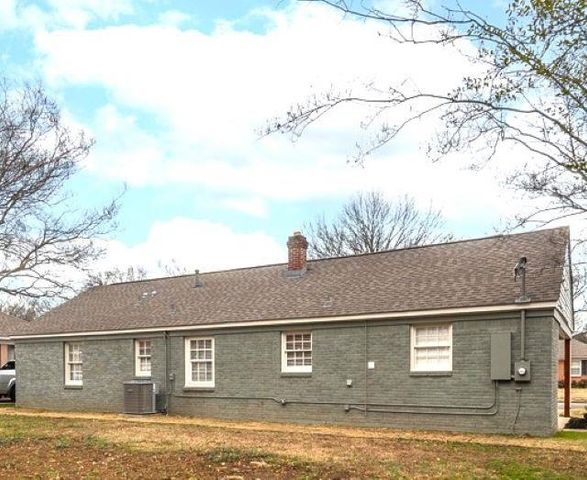 4958 WELCHSHIRE AVE, Memphis, TN 38117