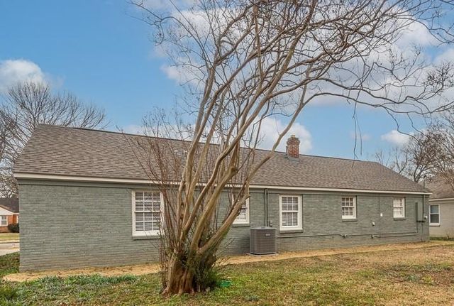 4958 WELCHSHIRE AVE, Memphis, TN 38117