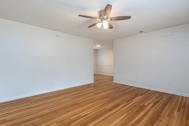 4958 WELCHSHIRE AVE, Memphis, TN 38117