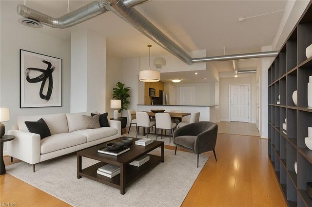 123 College Pl Unit 708, Norfolk, VA 23510