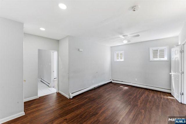 80 Melrose Avenue, Irvington, NJ 07111