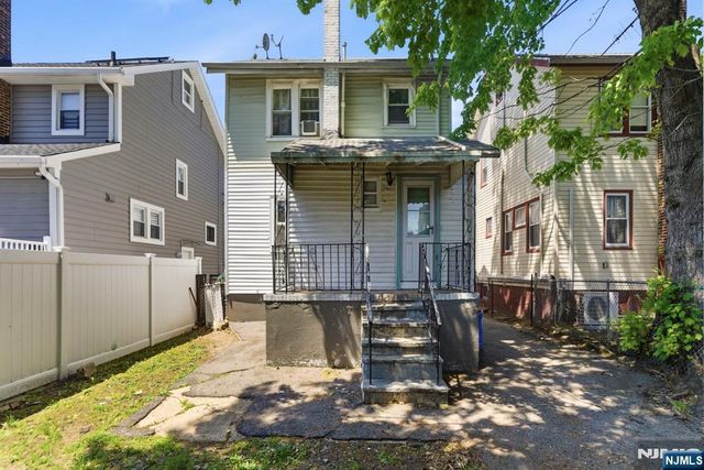 80 Melrose Avenue, Irvington, NJ 07111