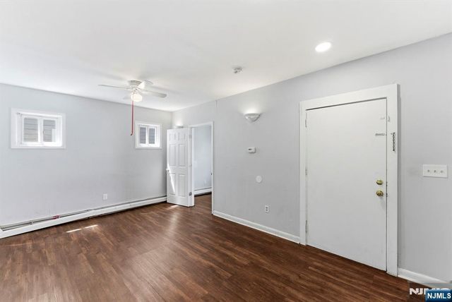 80 Melrose Avenue, Irvington, NJ 07111